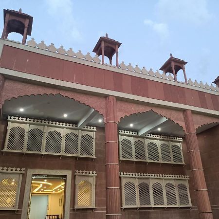 Hotel Rajwada Palace أورشها المظهر الخارجي الصورة