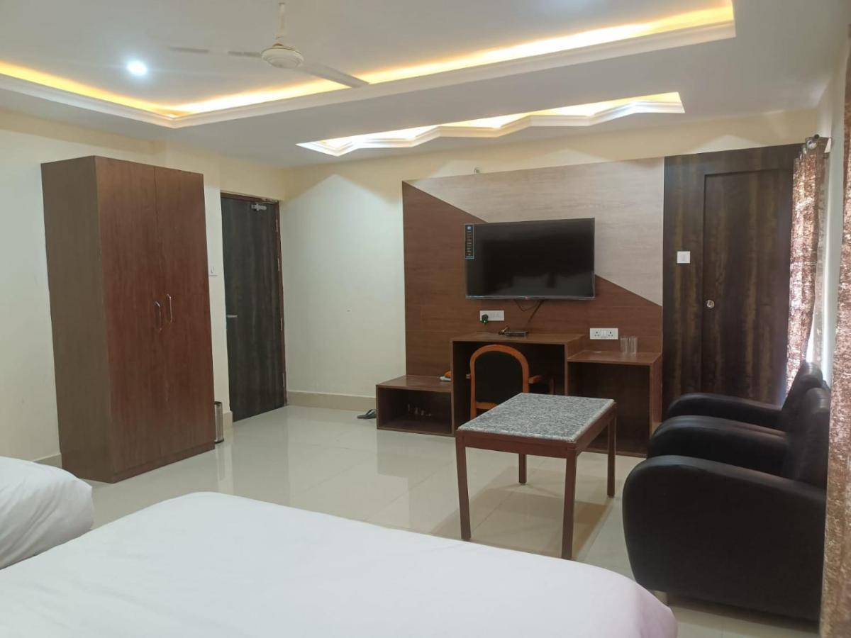 Hotel Rajwada Palace أورشها المظهر الخارجي الصورة