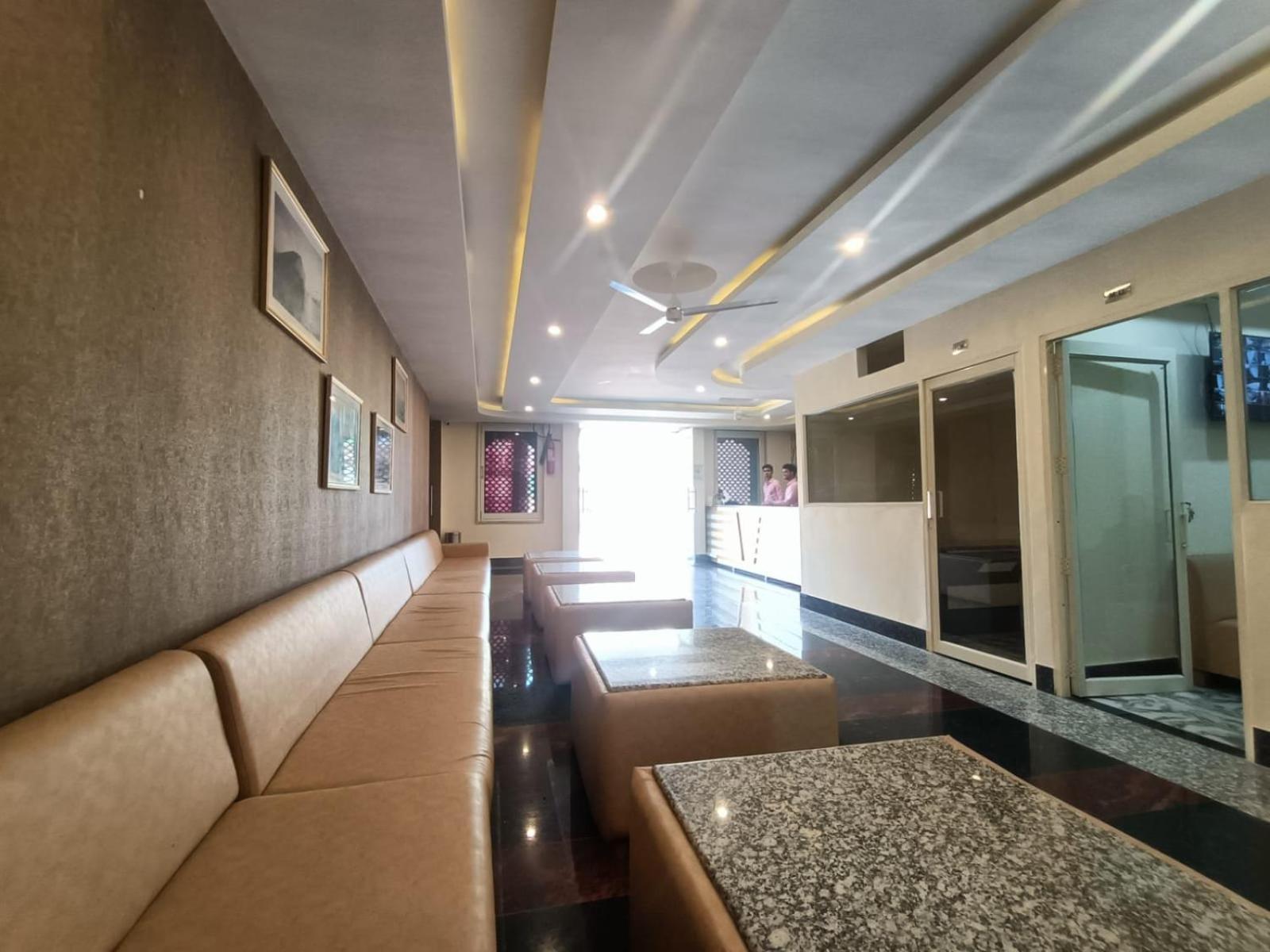 Hotel Rajwada Palace أورشها المظهر الخارجي الصورة