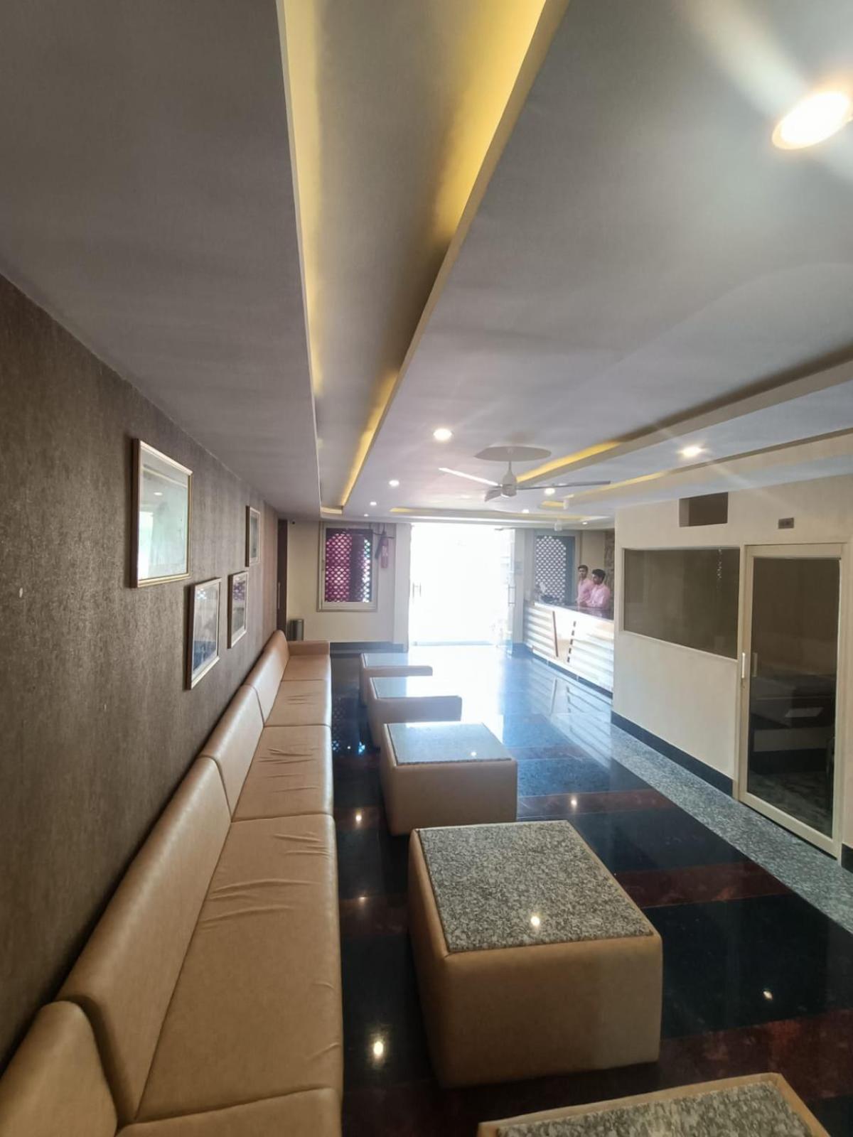 Hotel Rajwada Palace أورشها المظهر الخارجي الصورة